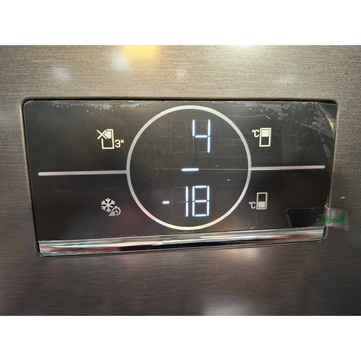 Холодильник Beko B3DRCNK402HXBR (Цвет: Anthracite)