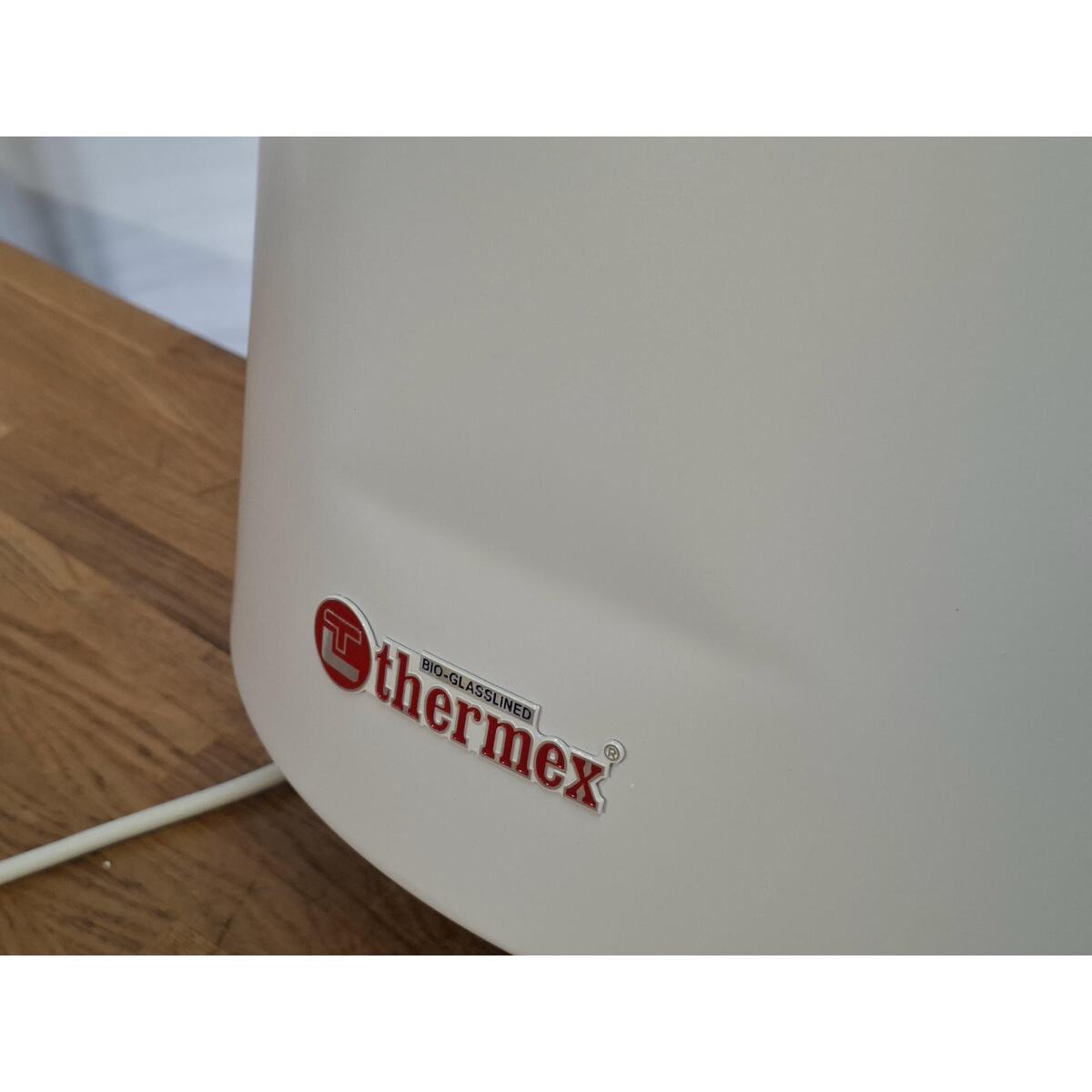 Водонагреватель Thermex TitaniumHeat 60 V Slim, белый