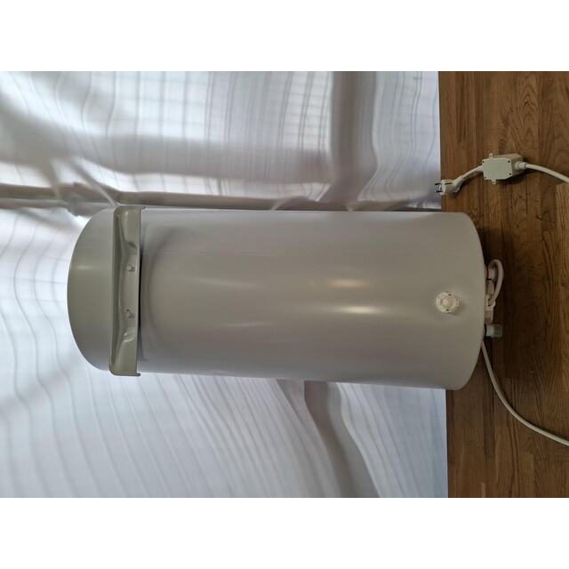 Водонагреватель Thermex TitaniumHeat 60 V Slim, белый