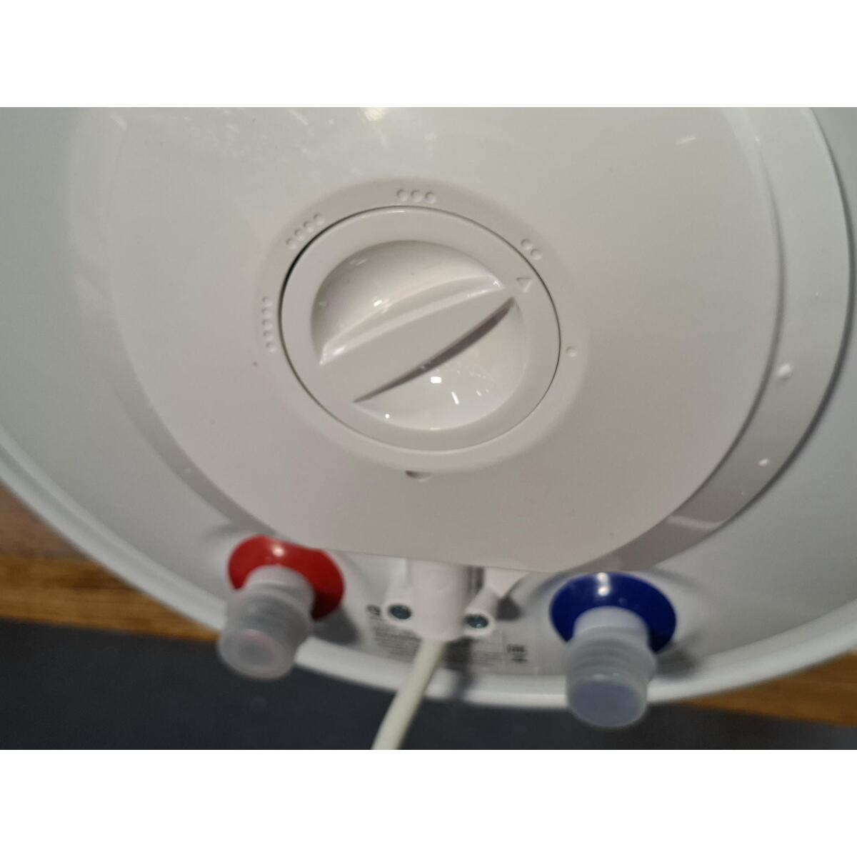 Водонагреватель Thermex TitaniumHeat 60 V Slim, белый