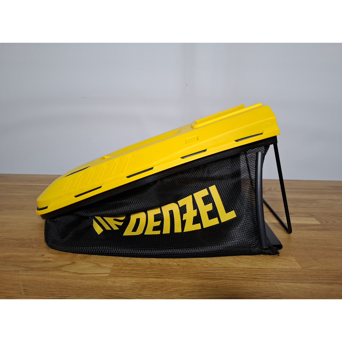 Газонокосилка роторная DENZEL GMC-1800 (Цвет: Yellow / Black)