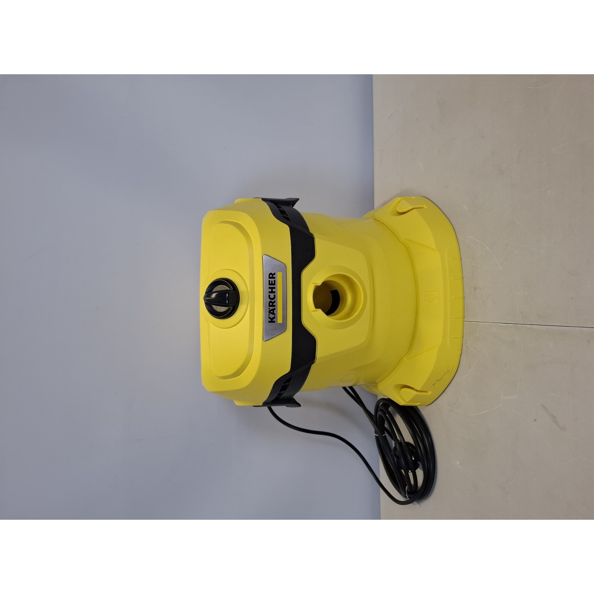 Строительный пылесос Karcher WD 2 Plus V-12/4/18 (Цвет: Yellow)