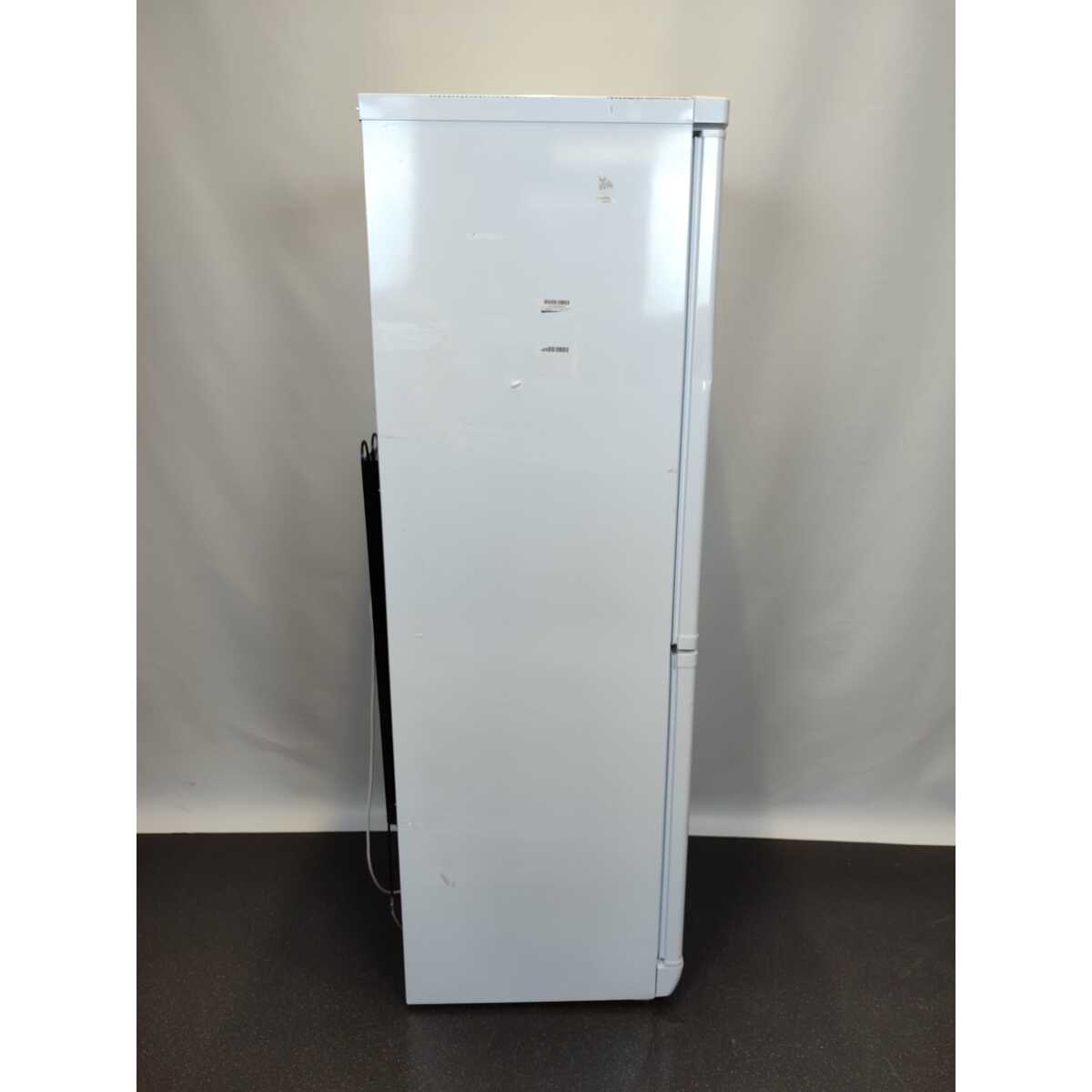 Холодильник Indesit ES 16 A, белый