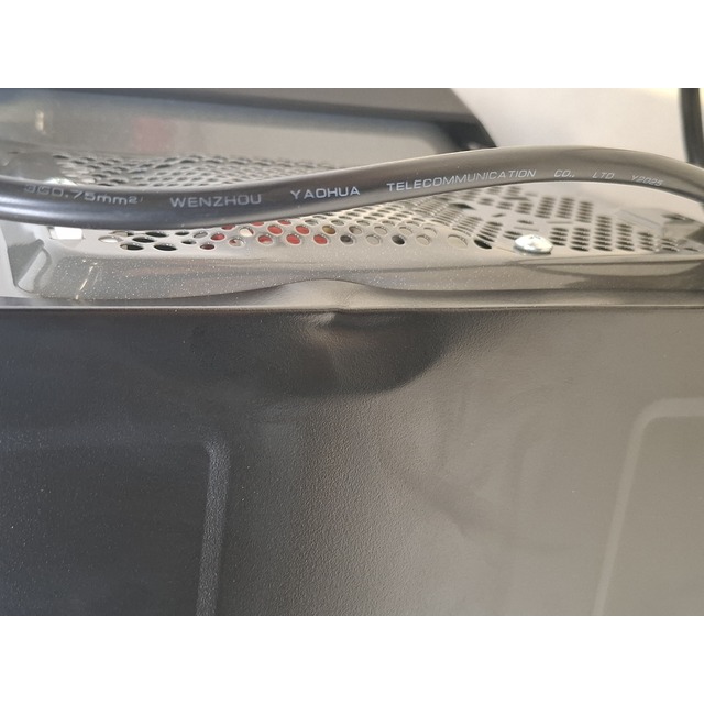 Микроволновая печь LG MH6032GAS, черный Микроволновая печь LG MH6032GAS, черный