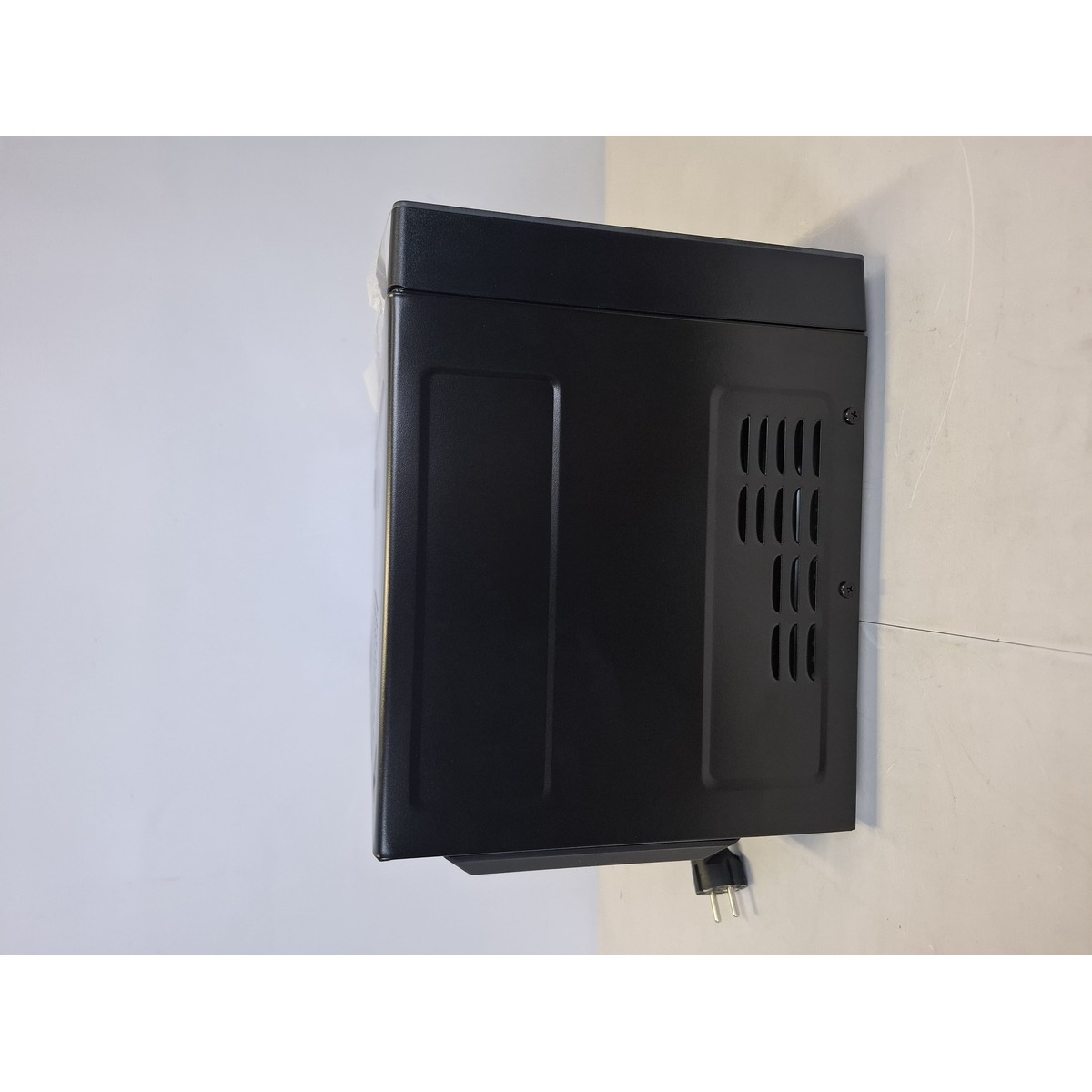 Микроволновая печь LG MH6032GAS, черный