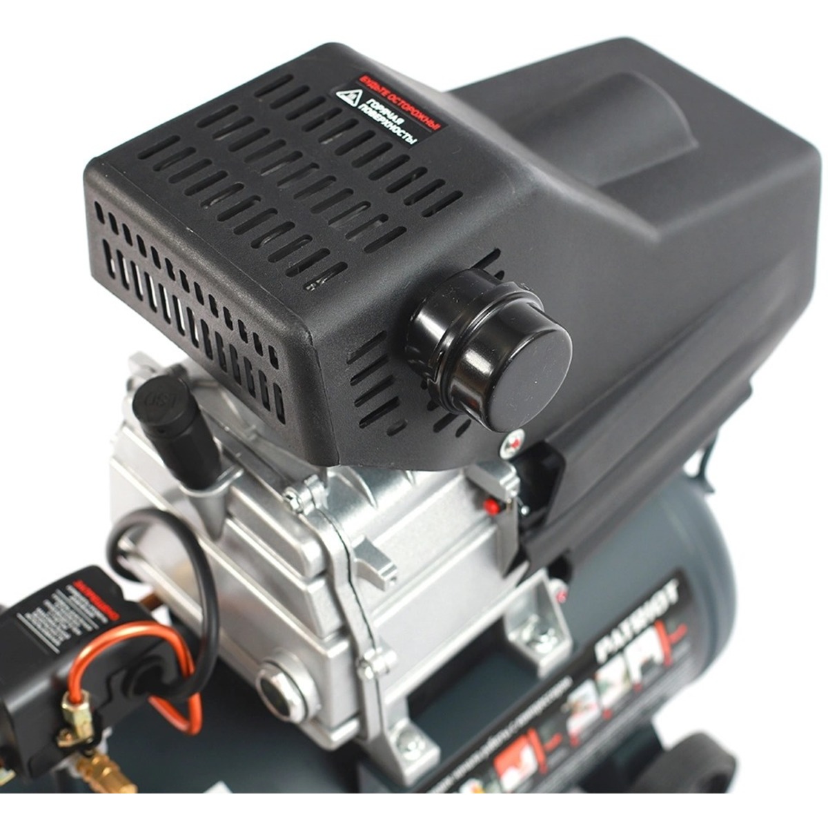 Компрессор поршневой Patriot Professional 24-320, черный