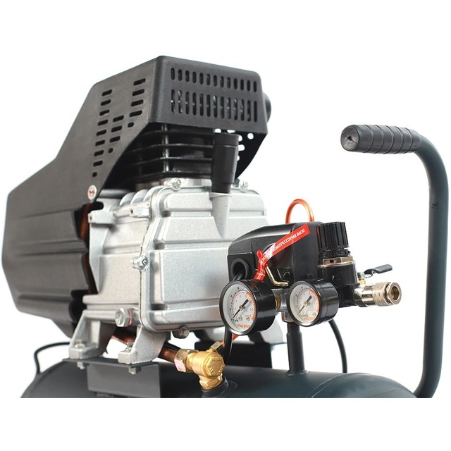 Компрессор поршневой Patriot Professional 24-320, черный