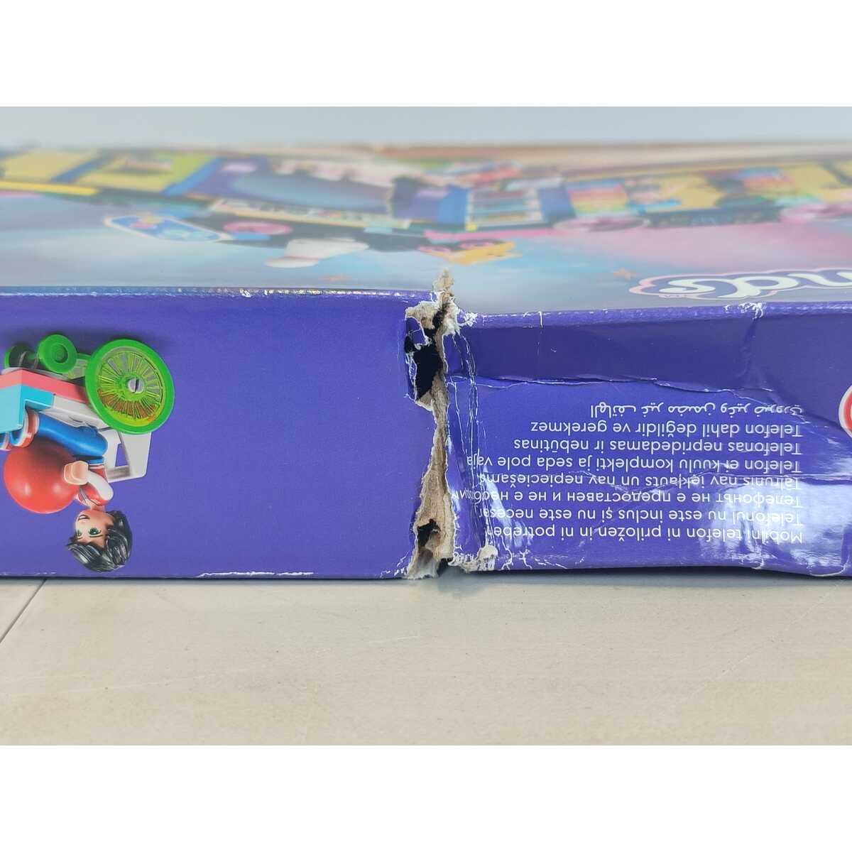 Конструктор LEGO Friends Roller Disco Arcade 41708