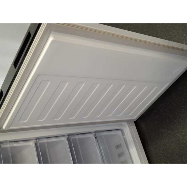 Холодильник Beko B1RCSK332W, белый