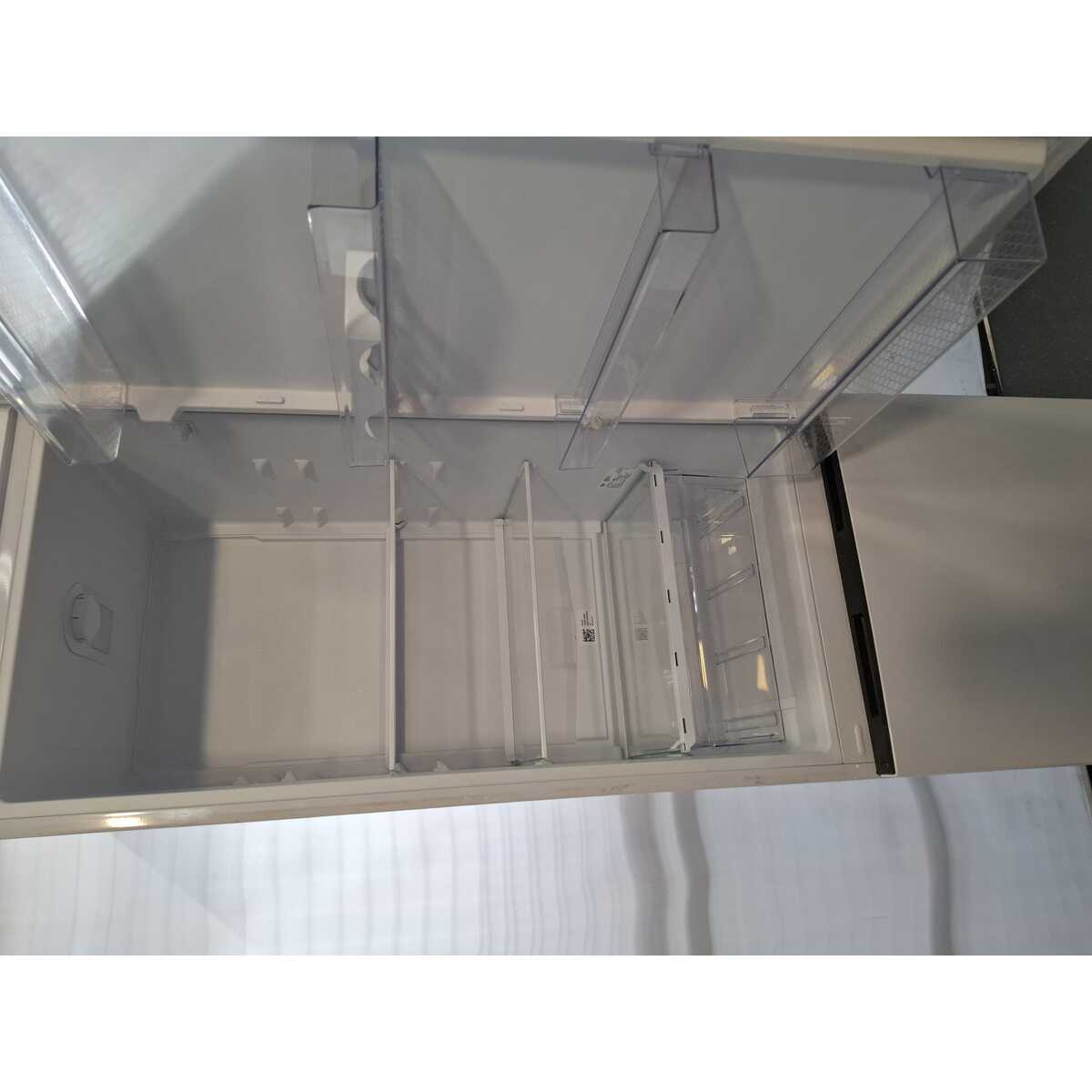 Холодильник Beko B1RCSK332W, белый