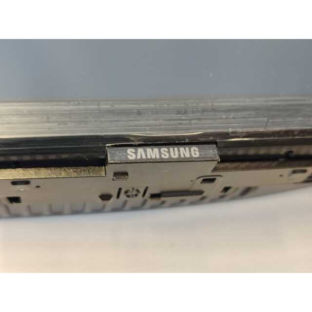 Телевизор Samsung 43" QE43Q7FAAUXRU, черный Телевизор Samsung 43" QE43Q7FAAUXRU, черный