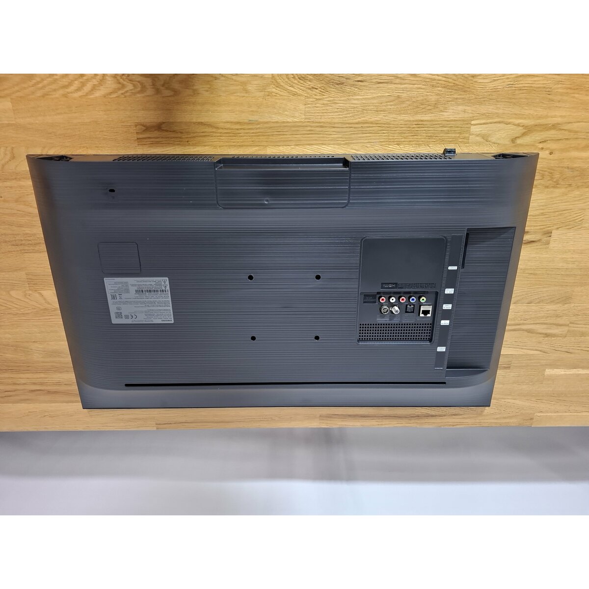 Телевизор Samsung 32" UE32T5300AUXCE, черный