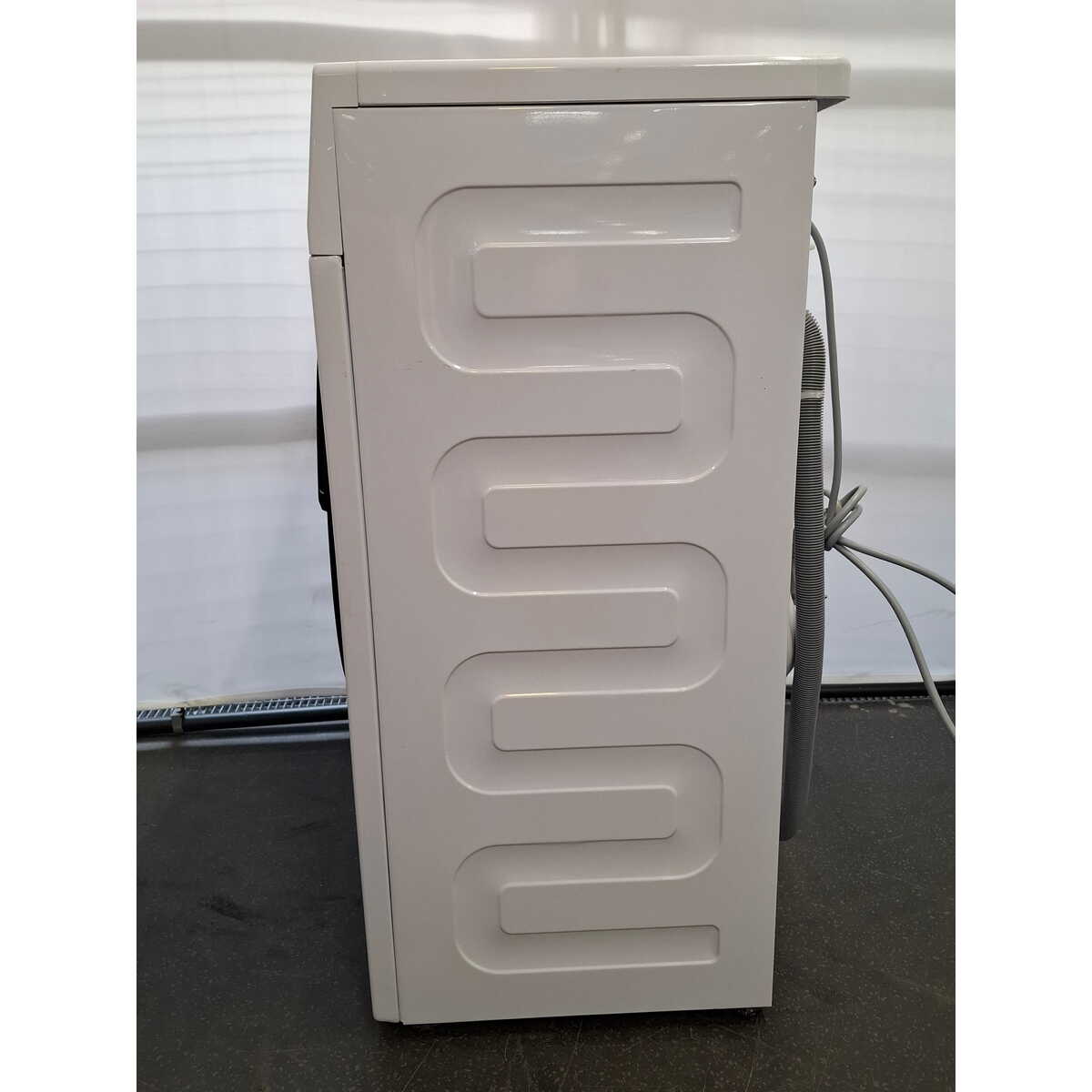 Стиральная машина Beko WSPE6H612W, белый