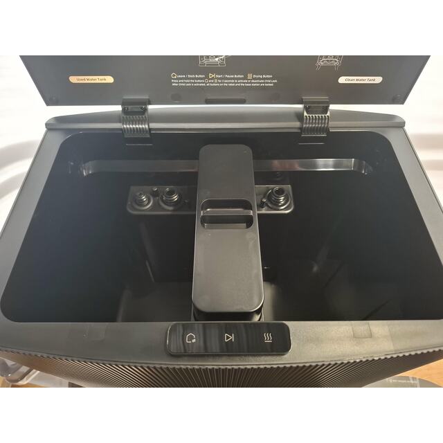Робот-пылесос DreameBot Robot Vacuum and Mop L30 Ultra с зарядной станцией, черный