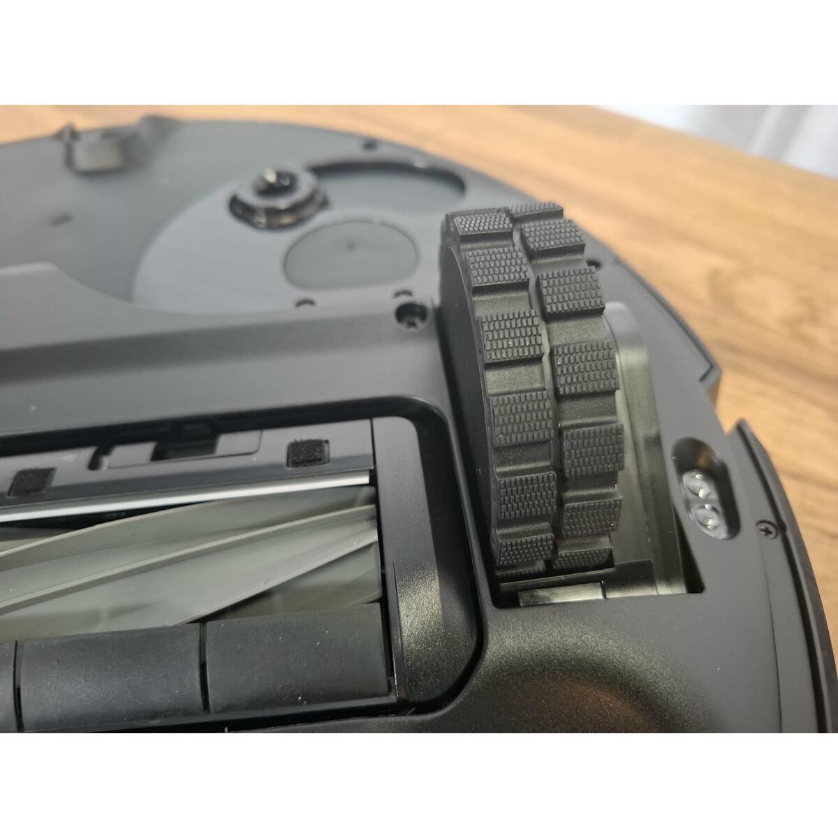 Робот-пылесос DreameBot Robot Vacuum and Mop L30 Ultra с зарядной станцией, черный