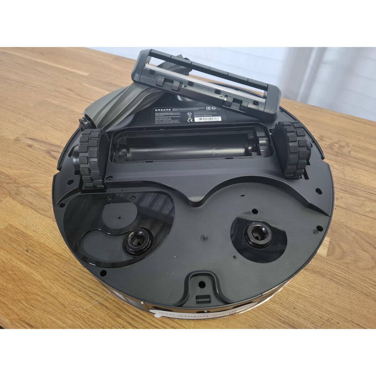 Робот-пылесос DreameBot Robot Vacuum and Mop L30 Ultra с зарядной станцией, черный
