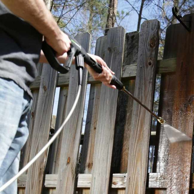 Минимойка Greenworks GPWG4 (Цвет: Green)