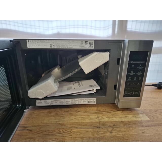 Микроволновая печь LG MS2044V (Цвет: Silver) Микроволновая печь LG MS2044V (Цвет: Silver)