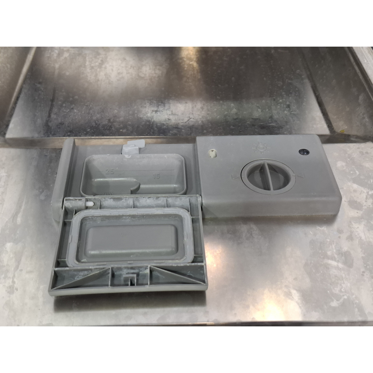 Посудомоечная машина Thomson DB30S52I01 (Цвет: Silver)