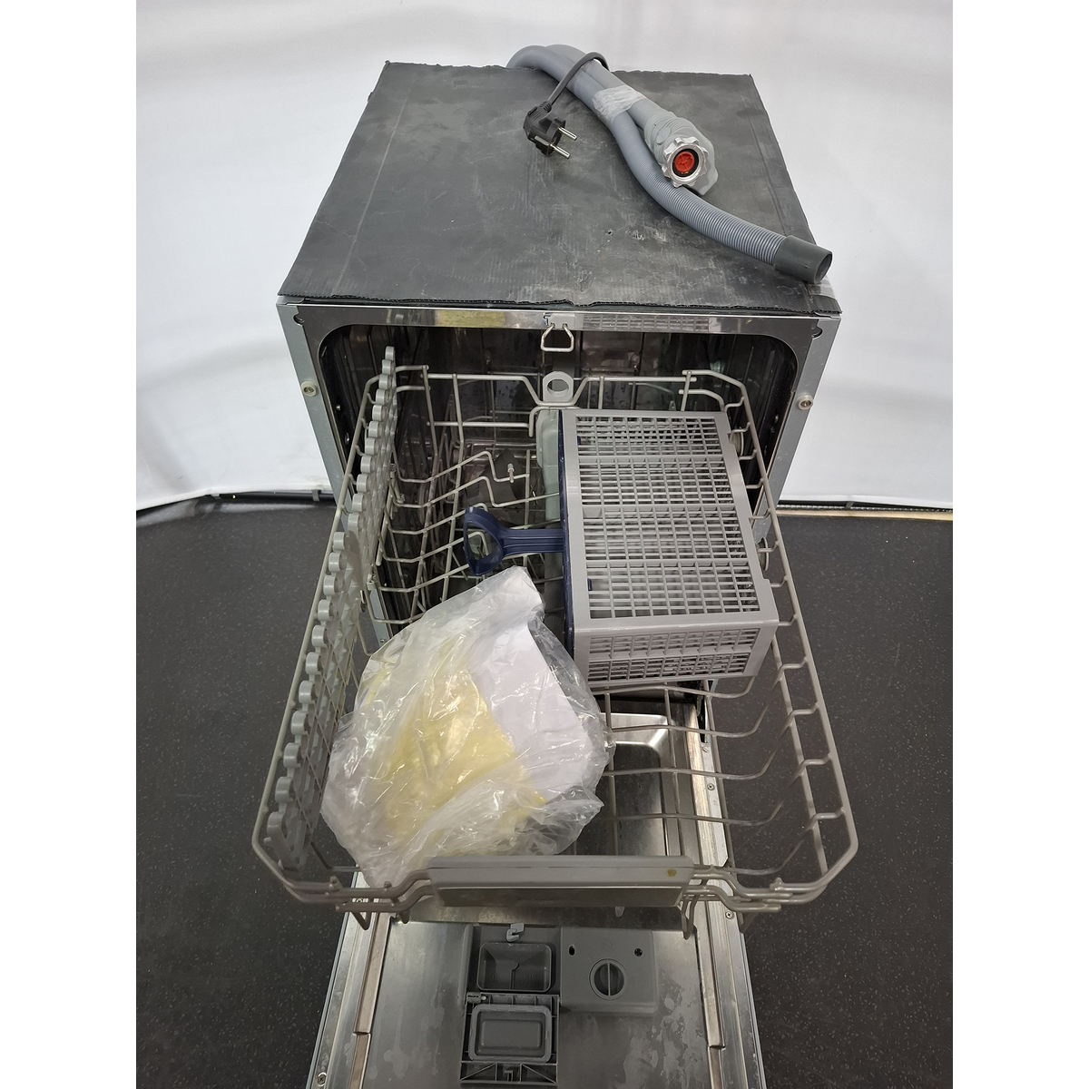 Посудомоечная машина Thomson DB30S52I01 (Цвет: Silver)