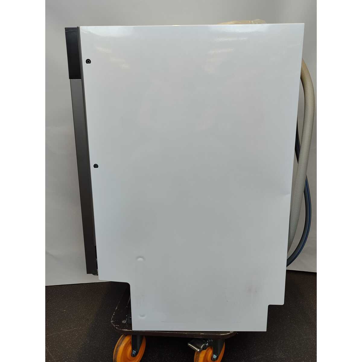 Посудомоечная машина Beko BDIN15532 (Цвет: Inox)
