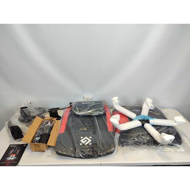 Кресло игровое Defender West (Цвет: Black / Red) Кресло игровое Defender West (Цвет: Black / Red)