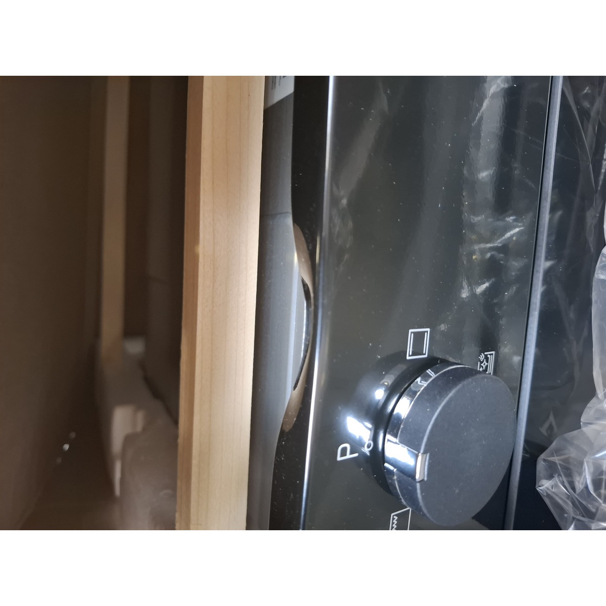 Духовой шкаф Indesit IFE 2420 BL, черный