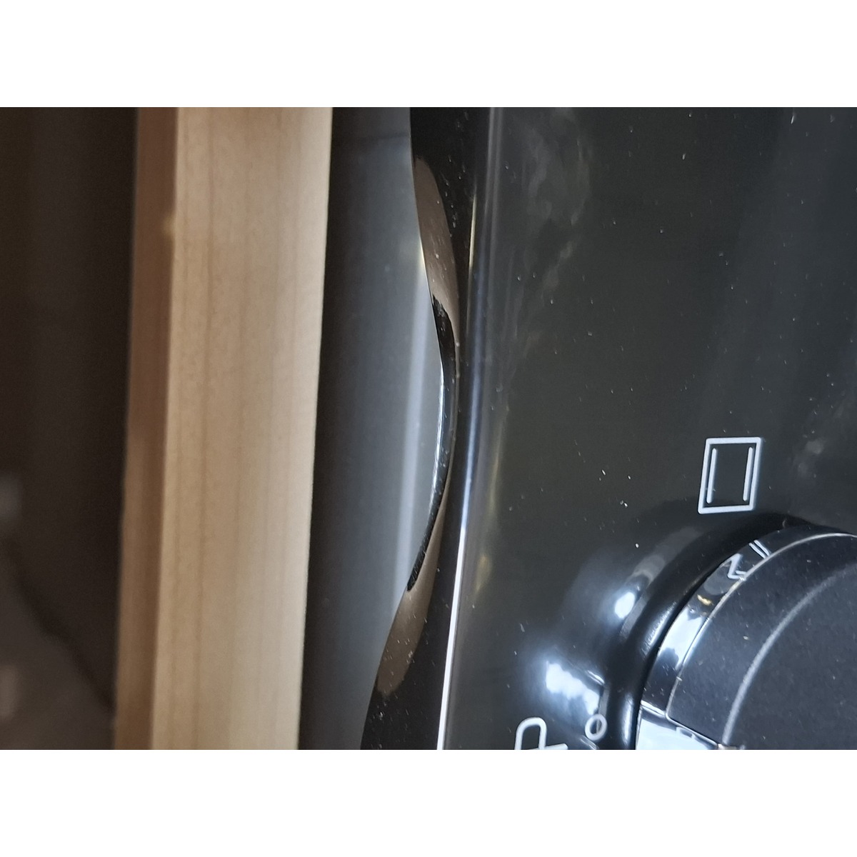 Духовой шкаф Indesit IFE 2420 BL, черный