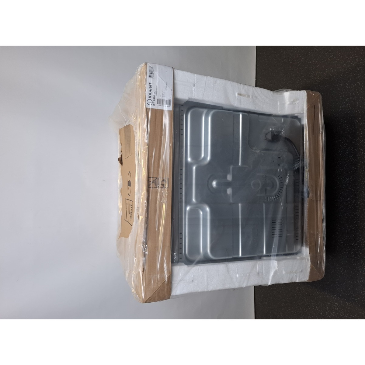 Духовой шкаф Indesit IFE 2420 BL, черный