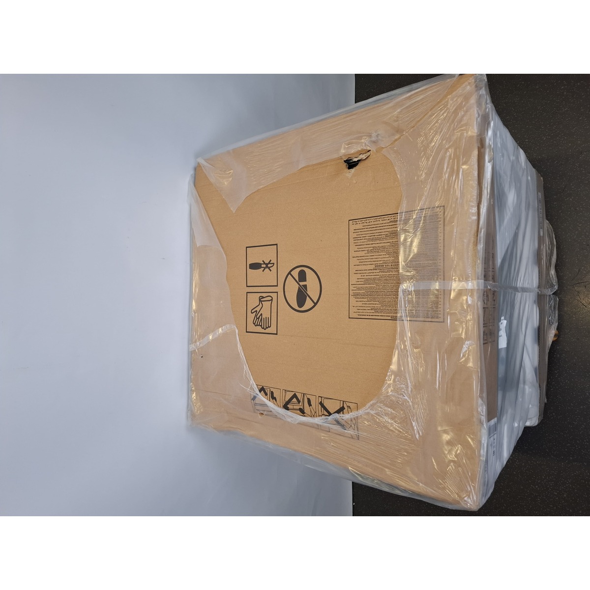 Духовой шкаф Indesit IFE 2420 BL, черный