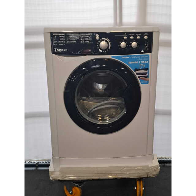 Стиральная машина Indesit EWUD 4105 BK CIS, белый