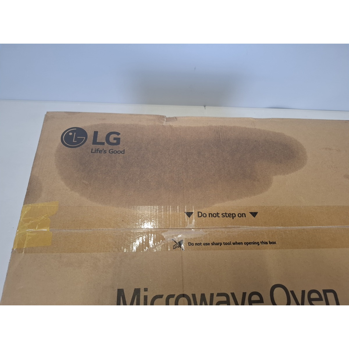 Микроволновая печь LG MS2042DB, черный