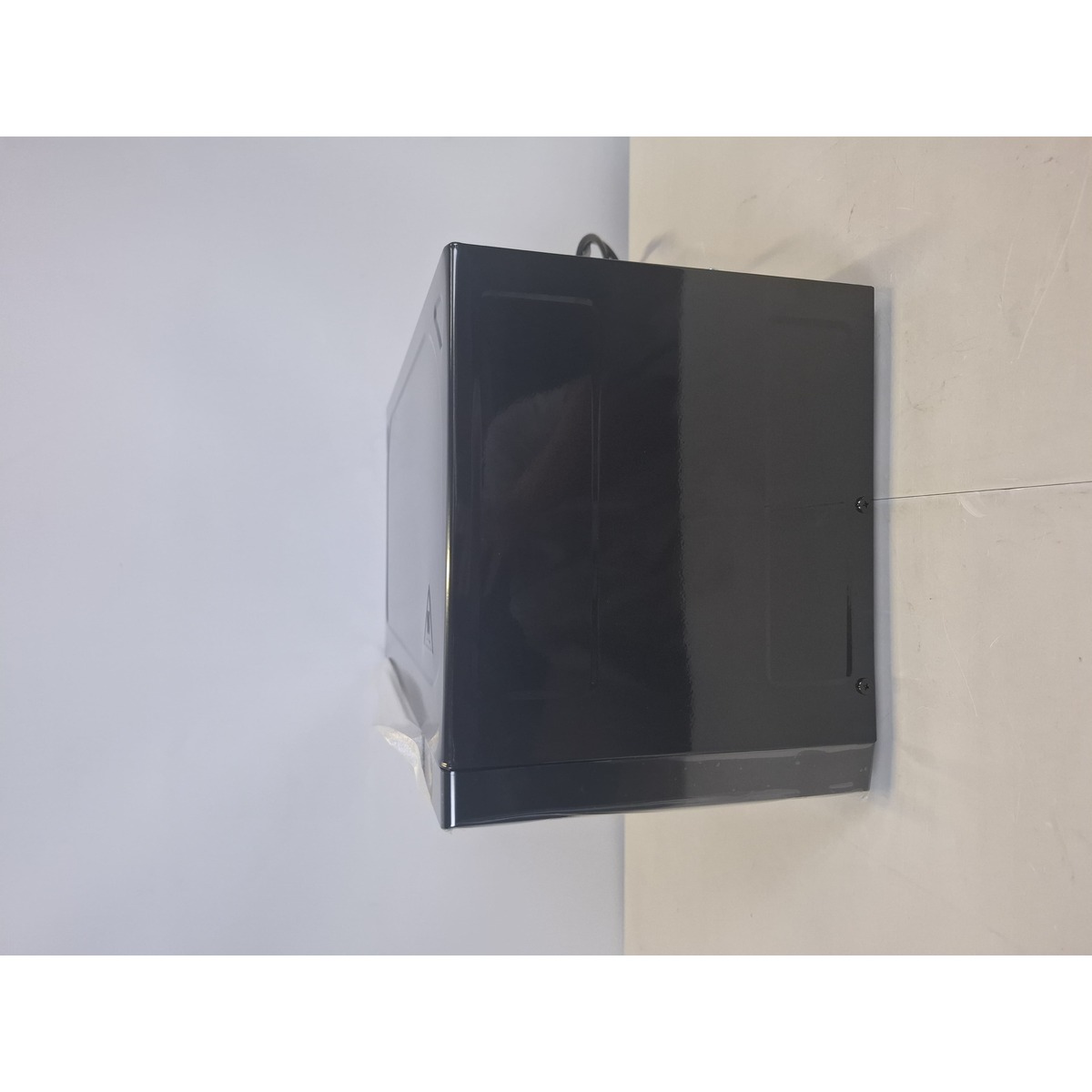 Микроволновая печь LG MS2042DB, черный