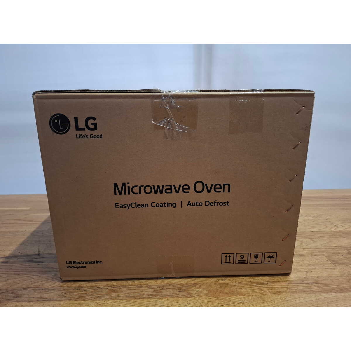 Микроволновая печь LG MS20R42D, белый