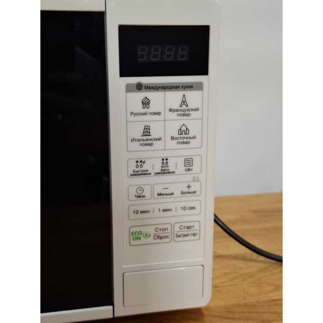 Микроволновая печь LG MS20R42D, белый