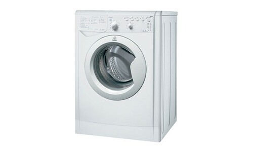 Стиральная машина Indesit IWSC 5085. Блокирует люк