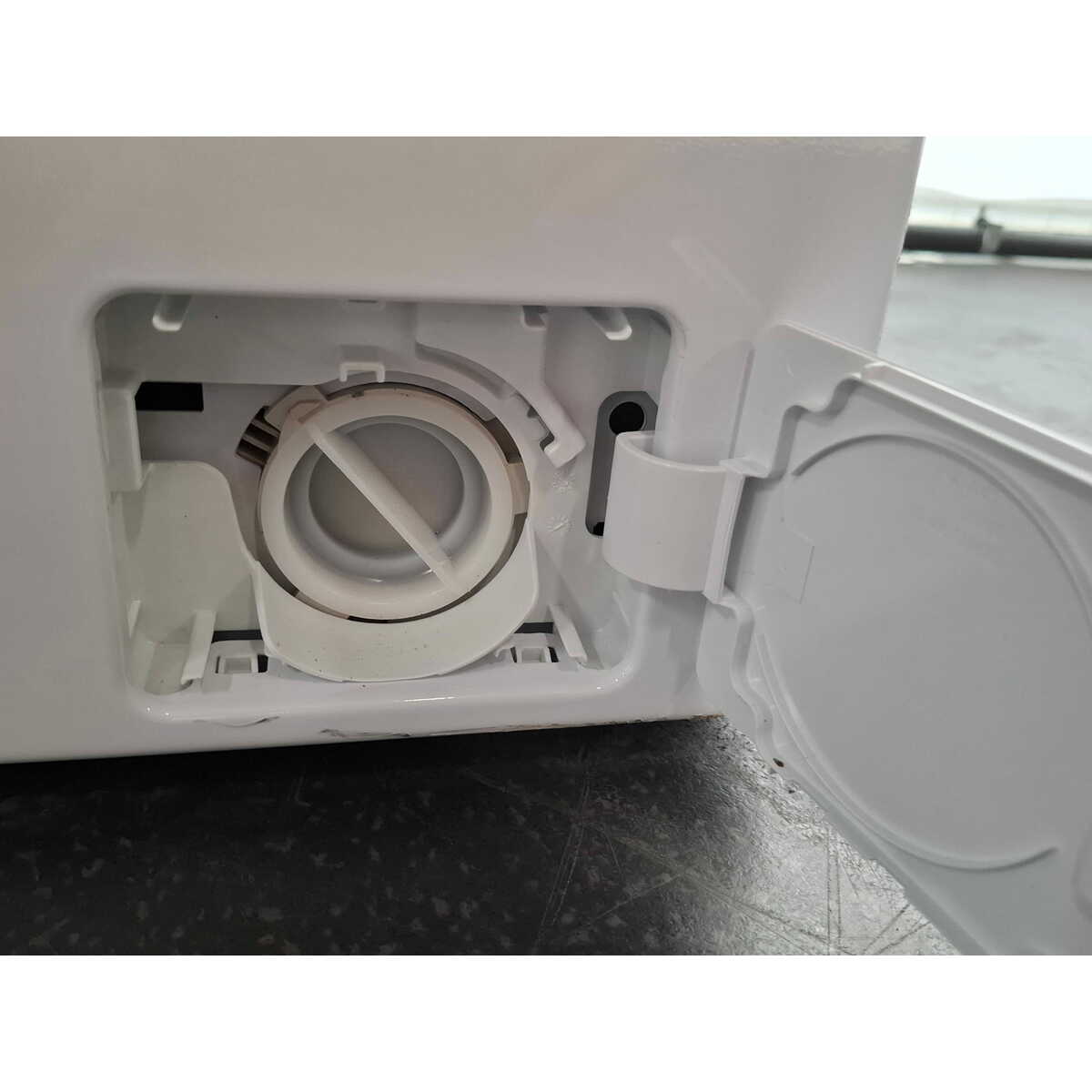Стиральная машина Beko WSPE6H612W, белый
