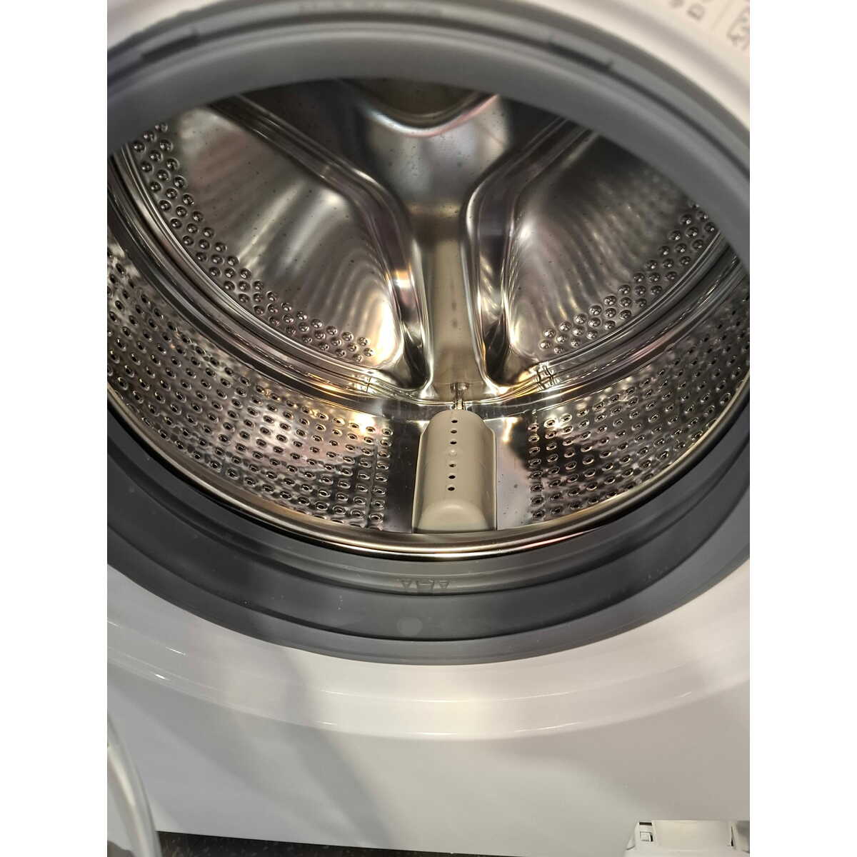 Стиральная машина Beko WSPE6H612W, белый