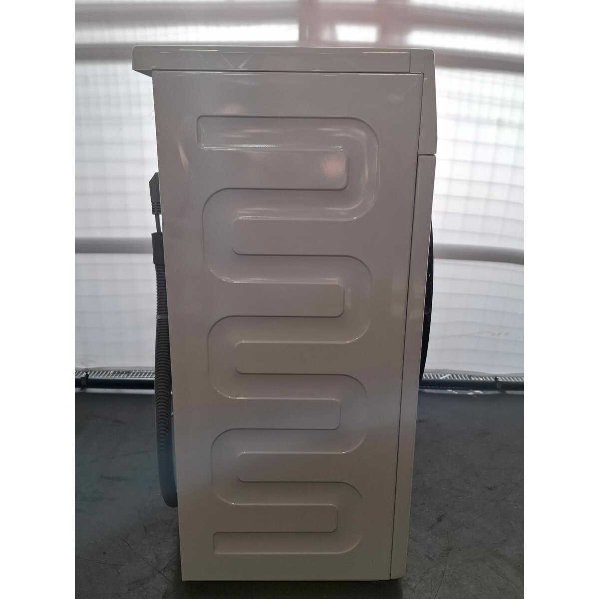 Стиральная машина Beko WSPE6H612W, белый