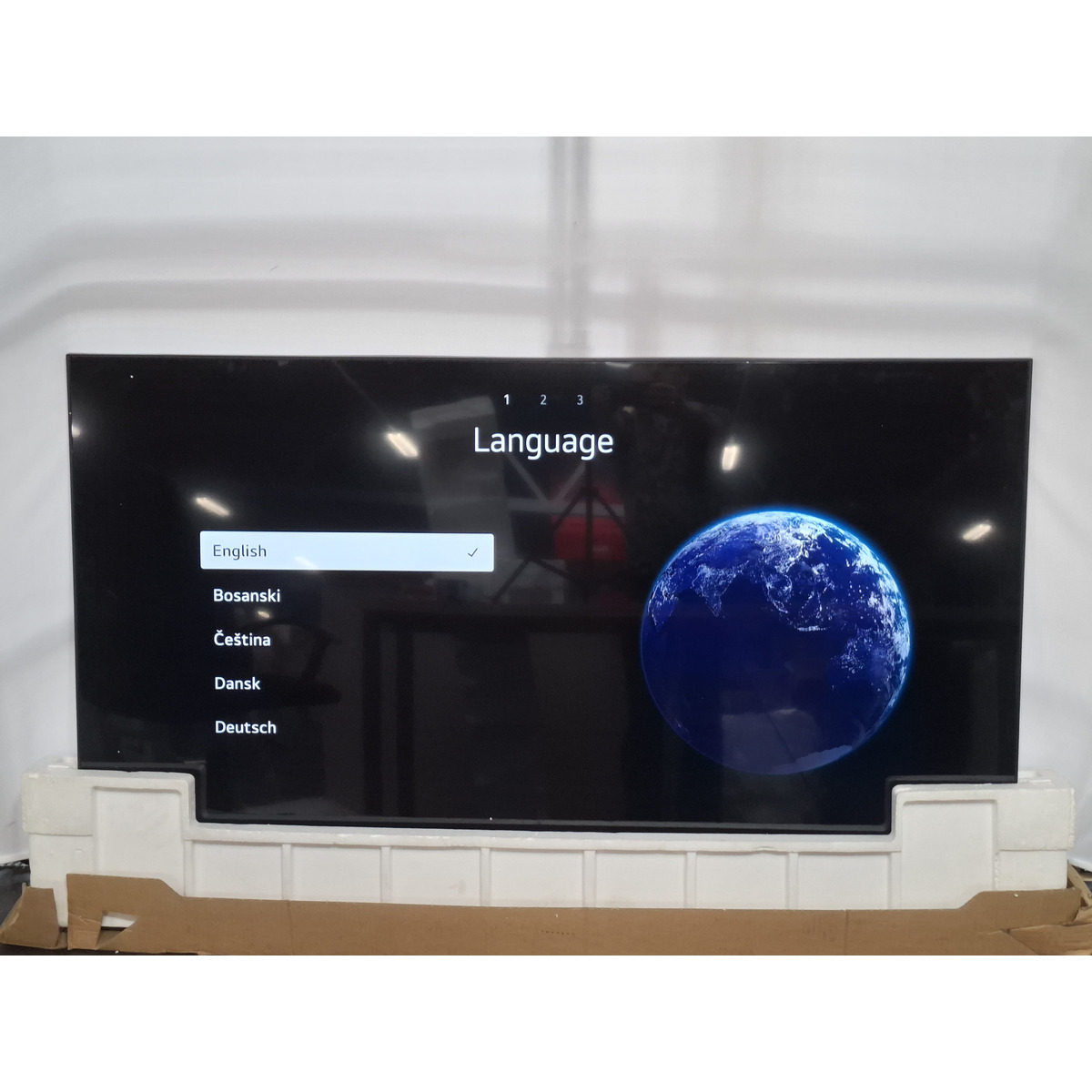 Телевизор LG 65