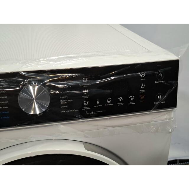 Стиральная машина Hyundai WFD8216, белый