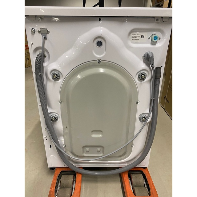 Стиральная машина Beko WRS 55P2 BSW (Цвет: White) Стиральная машина Beko WRS 55P2 BSW (Цвет: White)