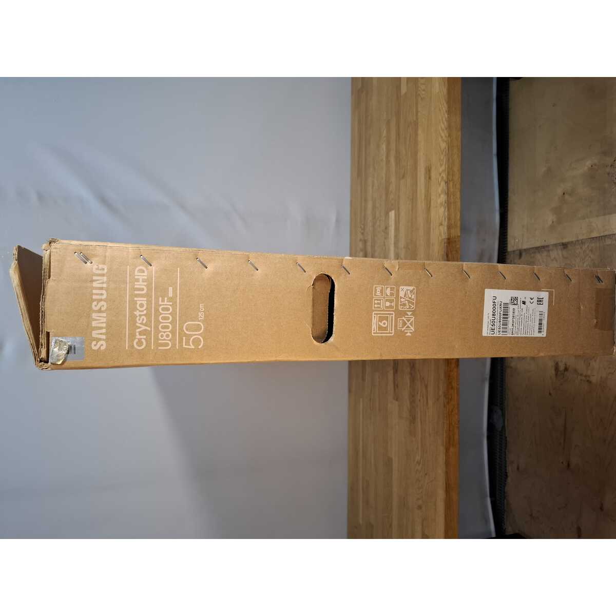 Телевизор Samsung 50" UE50U8000FUXRU, черный