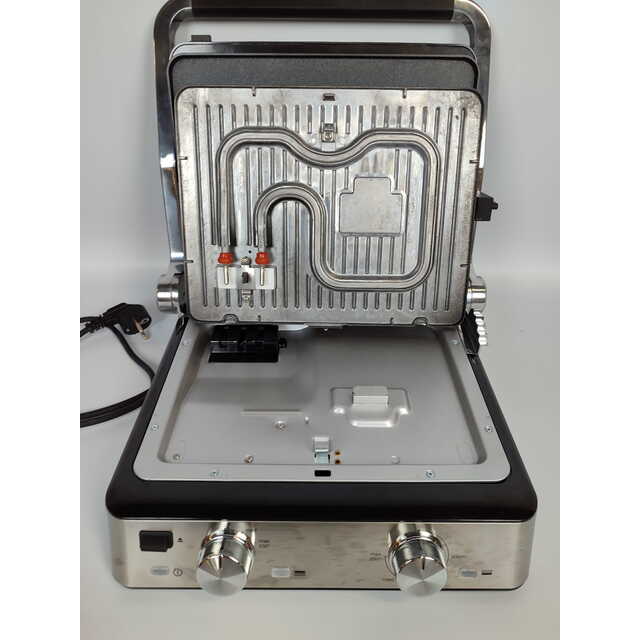 Электрогриль Braun CG7010 (Цвет: Silver / Black)