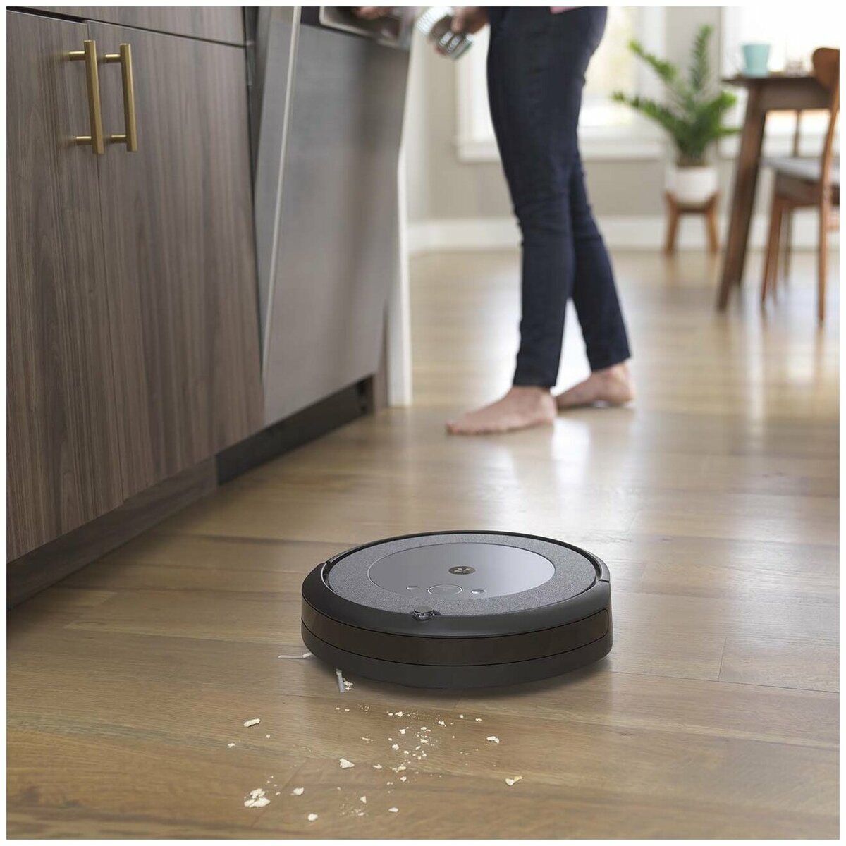 Робот-пылесос iRobot Roomba i3 (Цвет: Black)