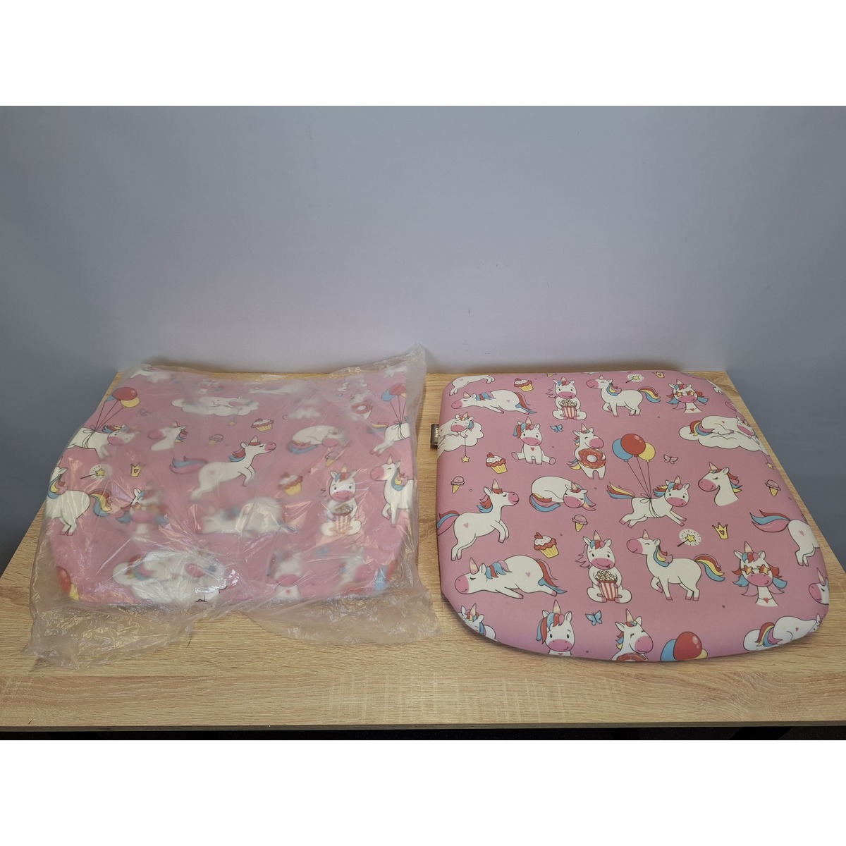 Кресло детское Бюрократ BUROKIDS 1 W (Цвет: Pink/White)
