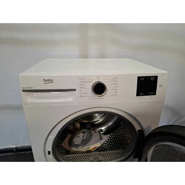 Сушильная машина Beko BM3T37220, белый