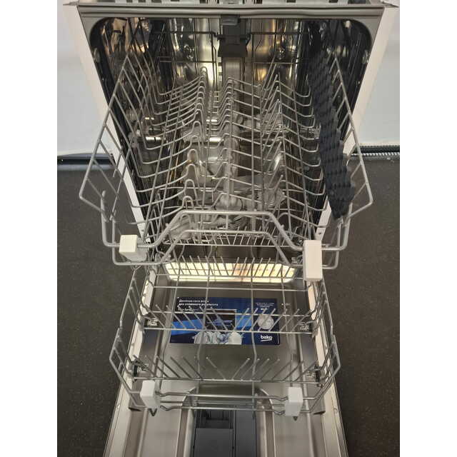 Посудомоечная машина Beko BDIS1W961, белый