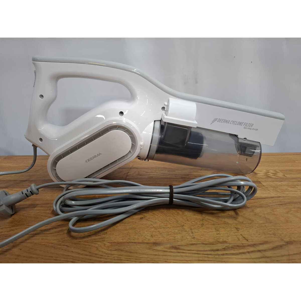 Пылесос вертикальный Deerma DX700, белый