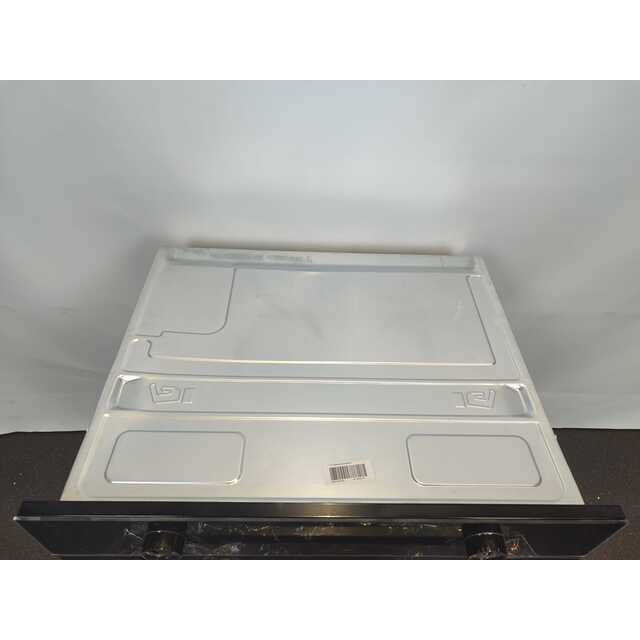 Духовой шкаф Beko BBIM18300SG, черный